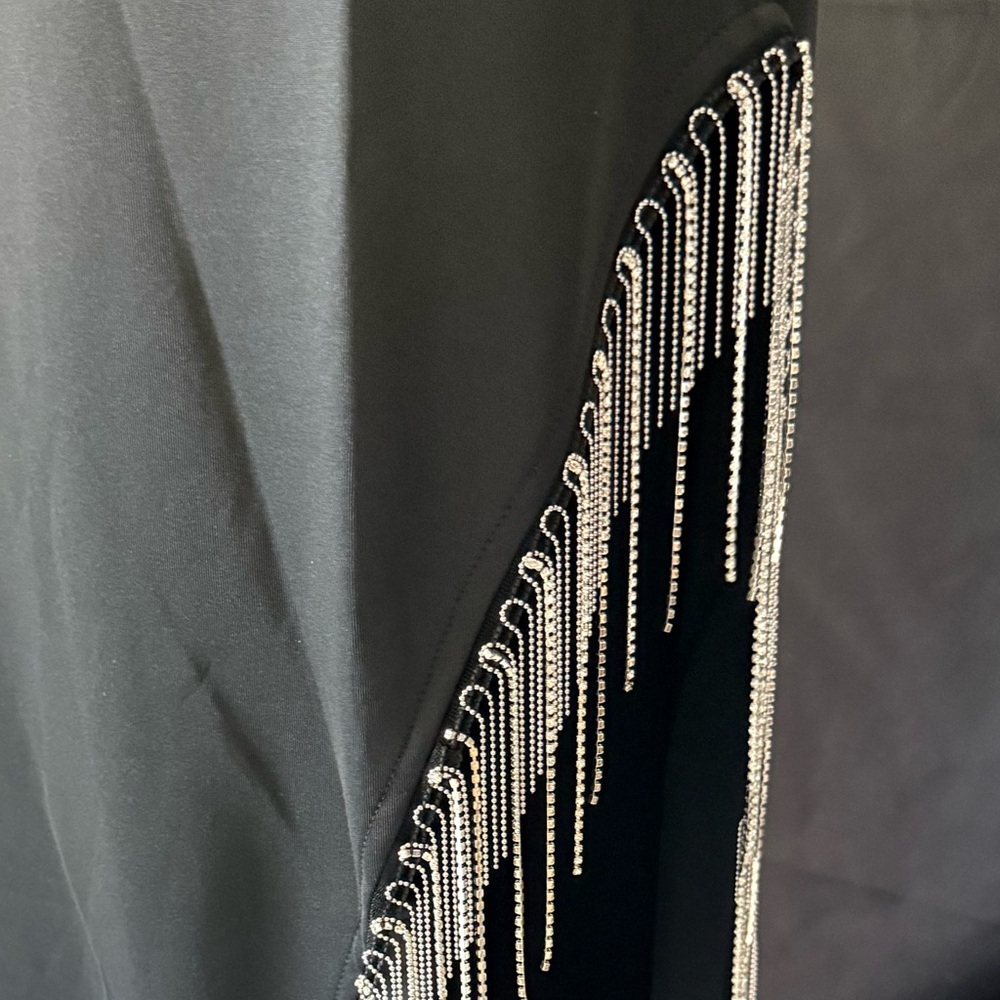 #20 Elegant Black Spaghetti Strap Dress - Picture 5 of 9